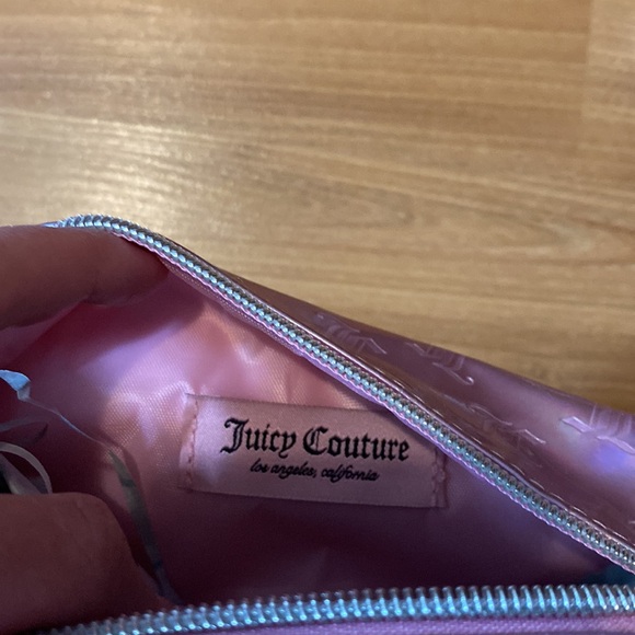 Juicy Couture Makeup Bag Set - Picture 4 of 5